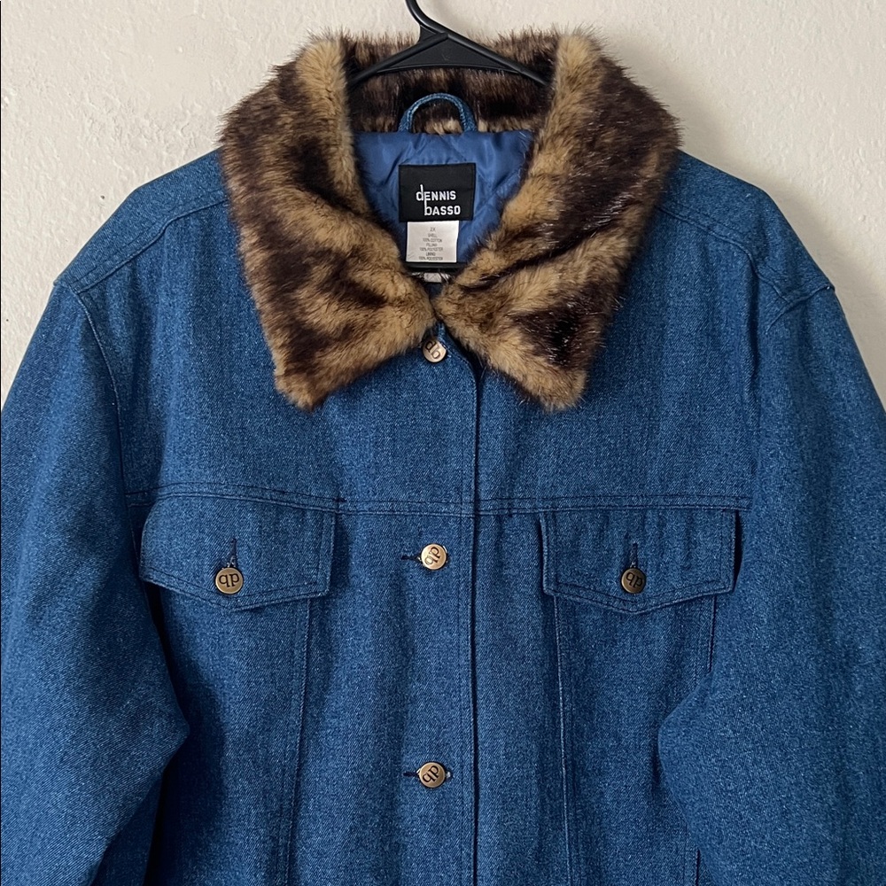 Like New! Dennis Basso Blue Denim Jacket Lined with Faux Fur in Size 2X - Picture 2 of 11